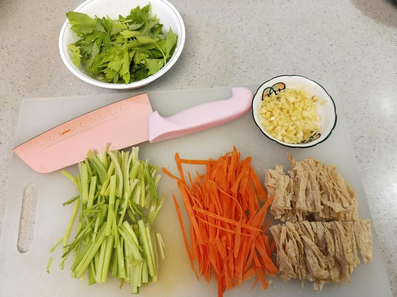 �峴�۲˶�Ƥ������