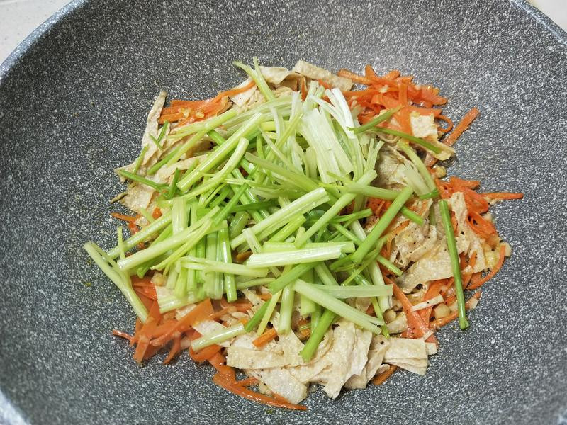 �峴�۲˶�Ƥ������