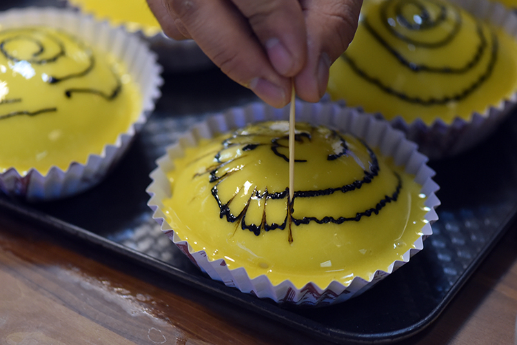 ���պ決ʵ���ҡ���ȸ�������������