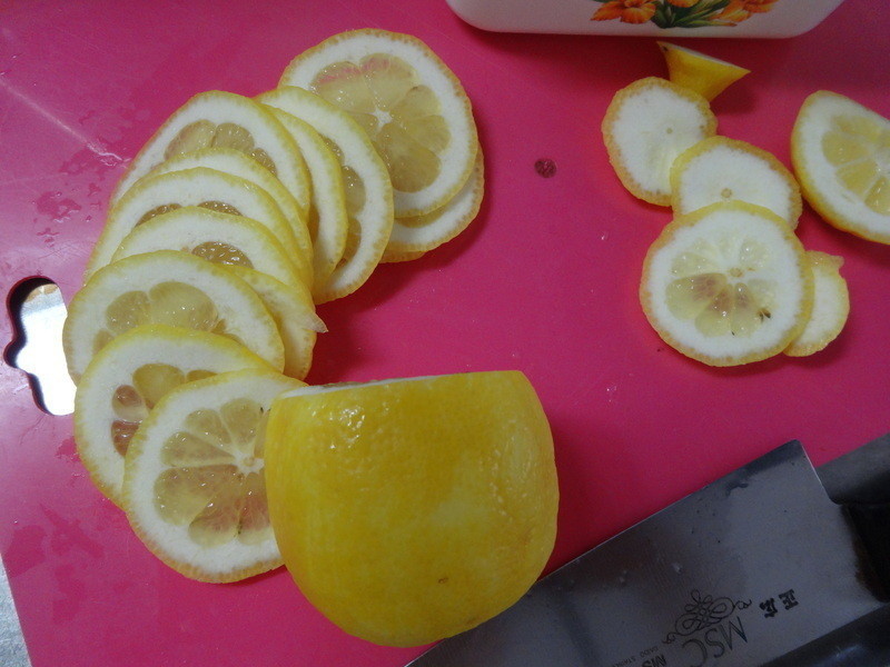 ���ս��ƣ�ͷ�������Ƭ������