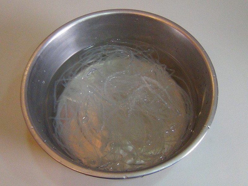 ţ���足������