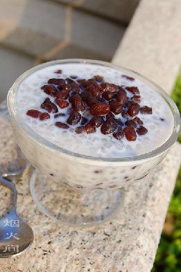 红豆牛奶西米露的做法