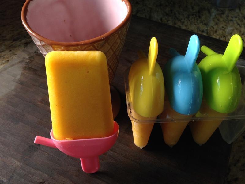 自制浓醇绵密的芒果凤梨冰淇淋?!!!的做法