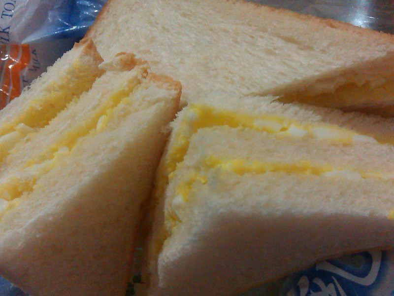 早餐 土司蛋沙拉的做法