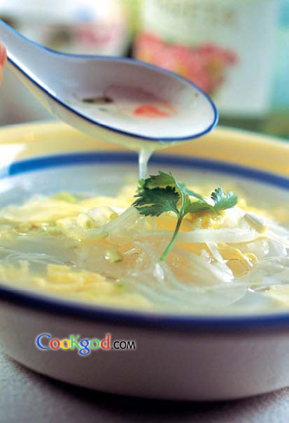 �����ܲ�˿������