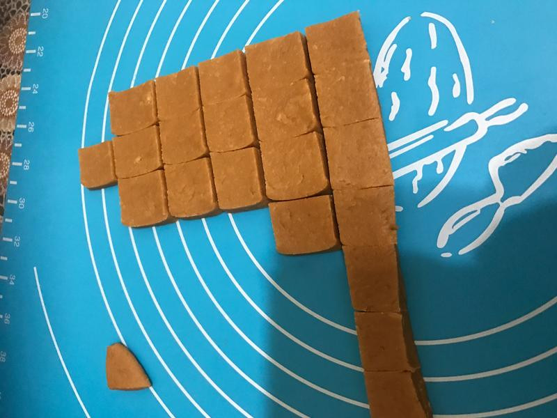 ţ�̰�ʯͷ���ɵ�����