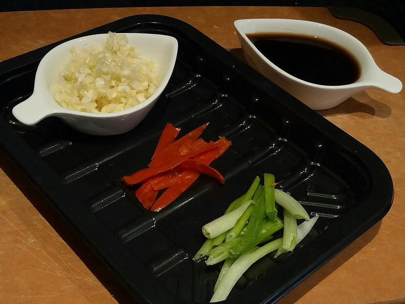 �������ֶ��ɳ�С��ɵ�����