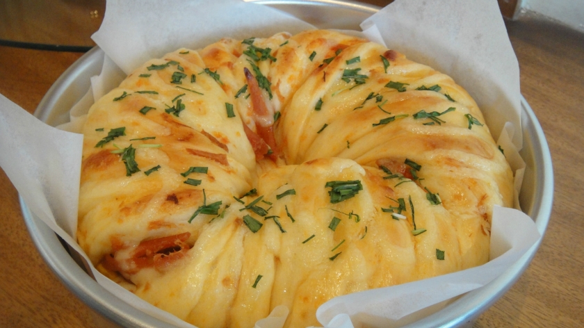 火腿芝士皇冠面包的做法