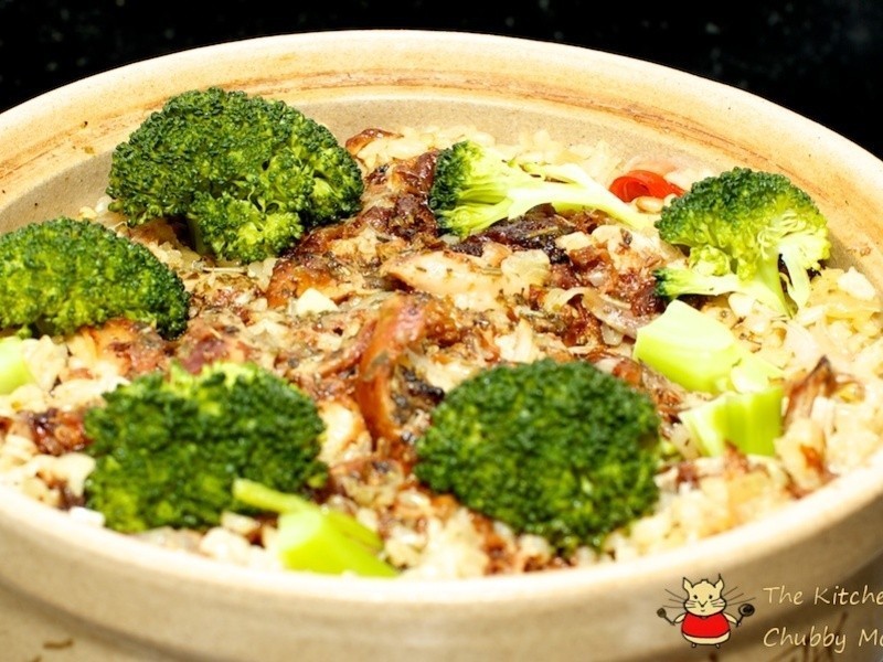 �������з�������