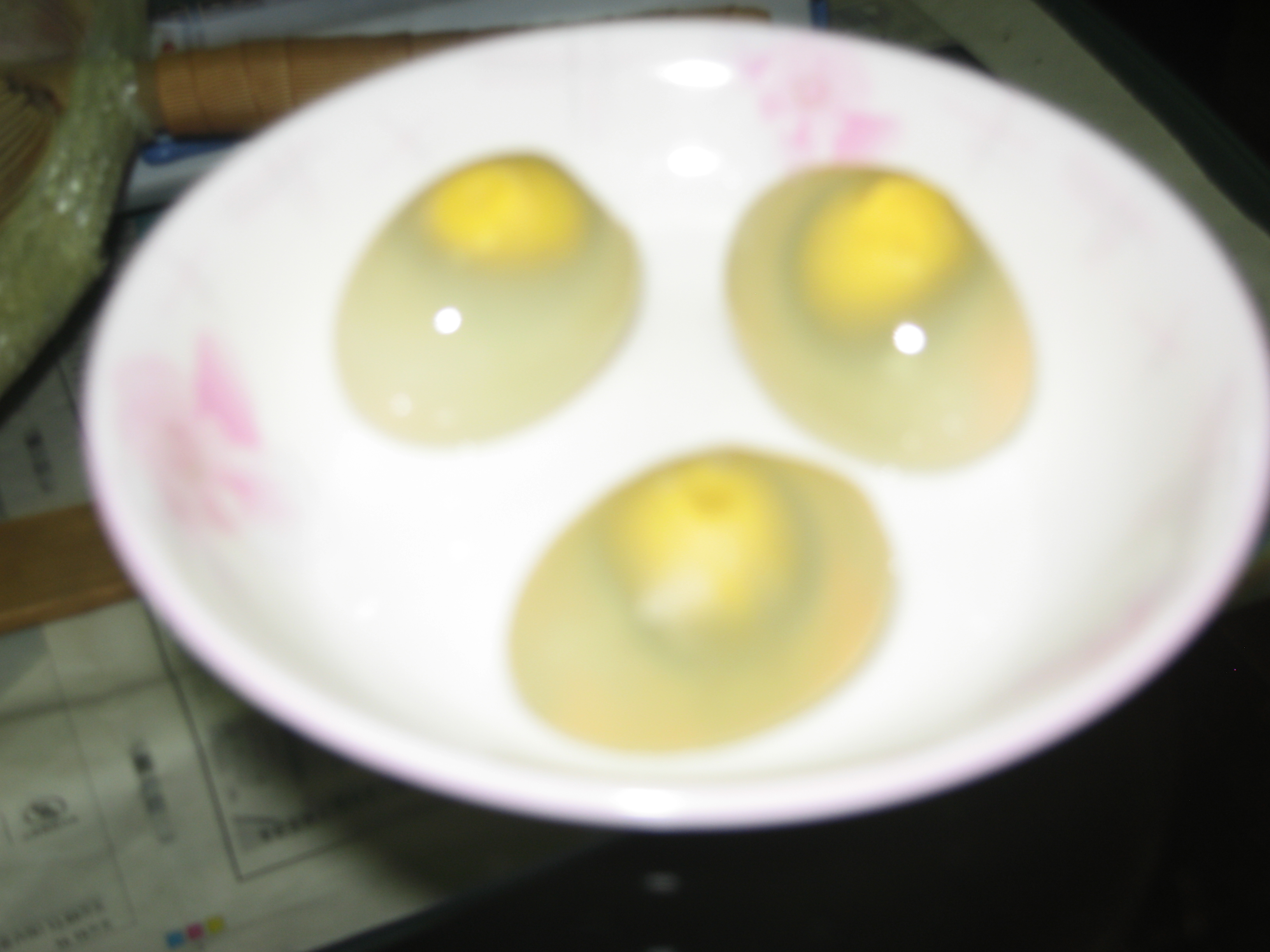 ��Ө��͸�ĸ��ӵ�������