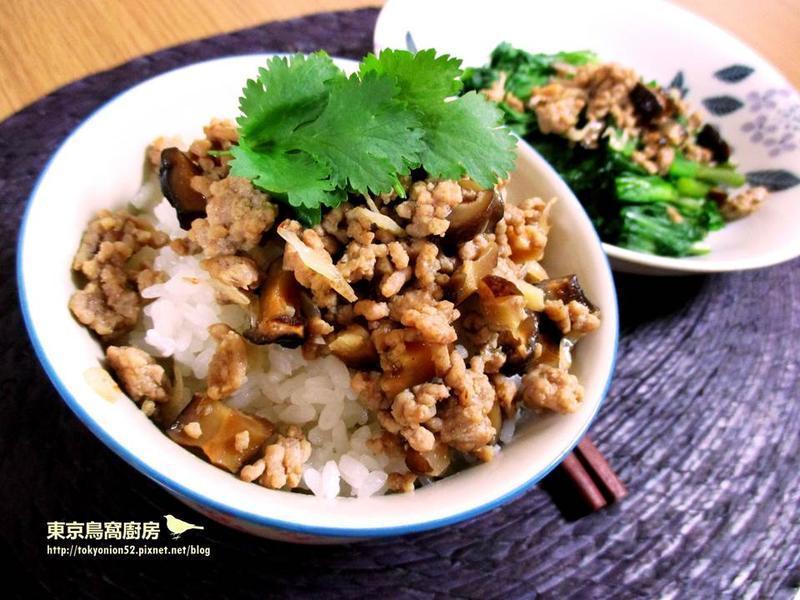 怀旧香菇肉燥饭的做法