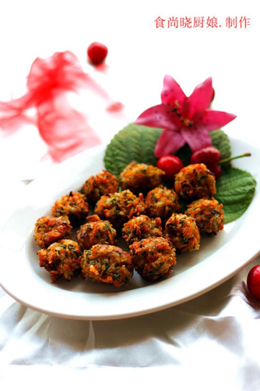 鲜炸素丸子的做法