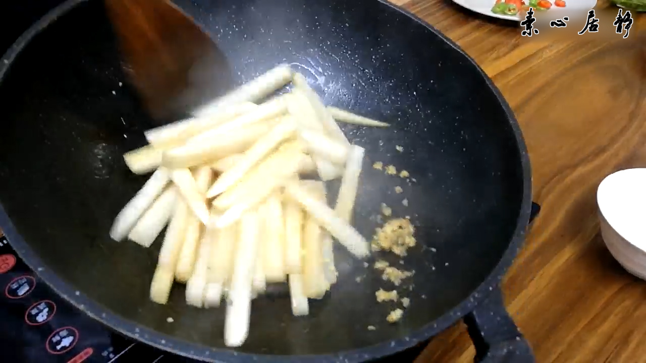 ׯ��ɽ�������ڵ�����ɰ������ĭ�ܲ���~���ľӾ�������