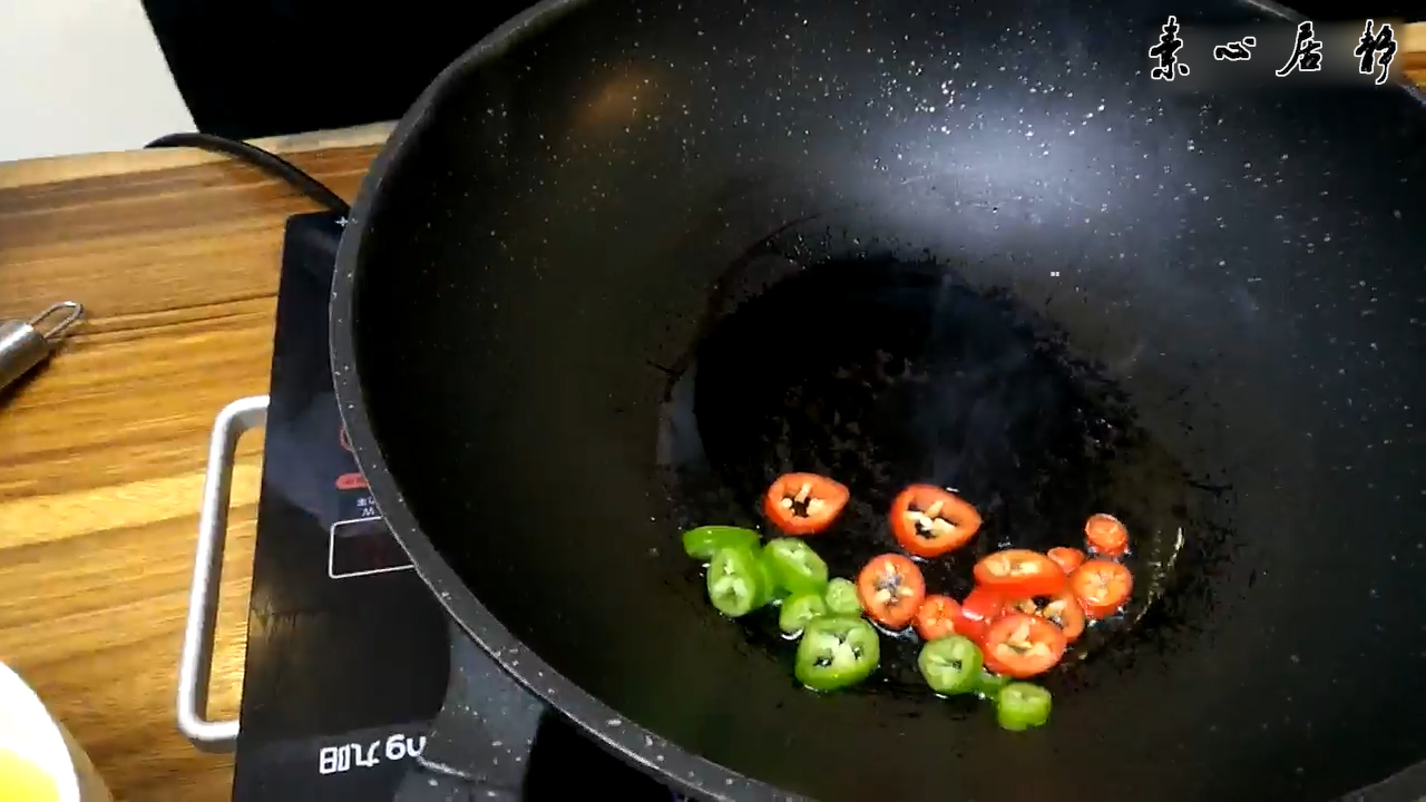 ׯ��ɽ�������ڵ�����ɰ������ĭ�ܲ���~���ľӾ�������