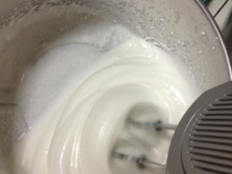 �㽶�ݷ絰��(Banana Chiffon Cake)������