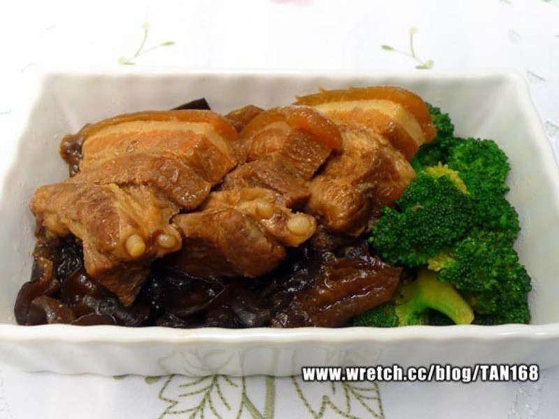 东坡肉佐西兰花的做法