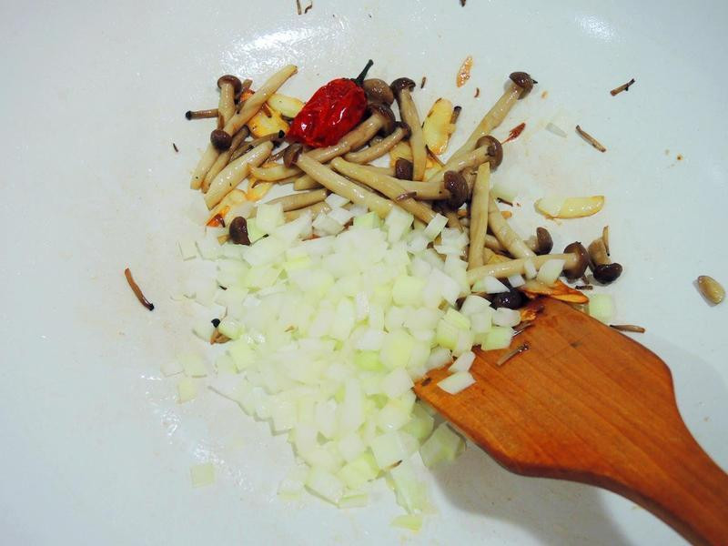 ��������С����Ҹ����������ۺ����͸����������