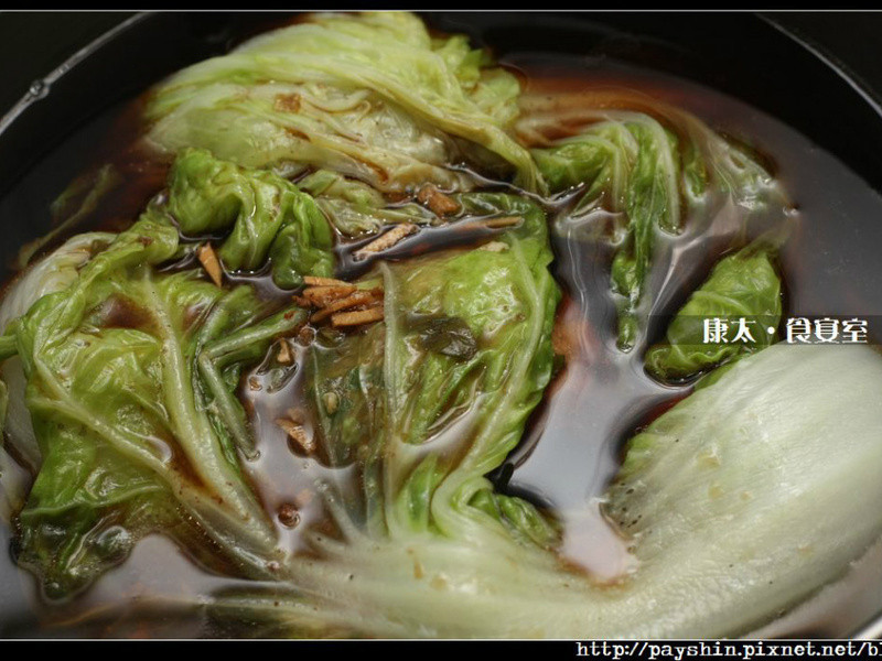 「万家香大吟酿薄盐酱油」低油低钠白菜狮子头的做法