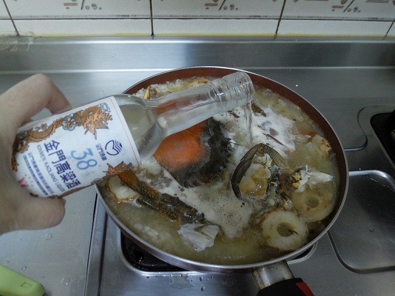 ������y�������