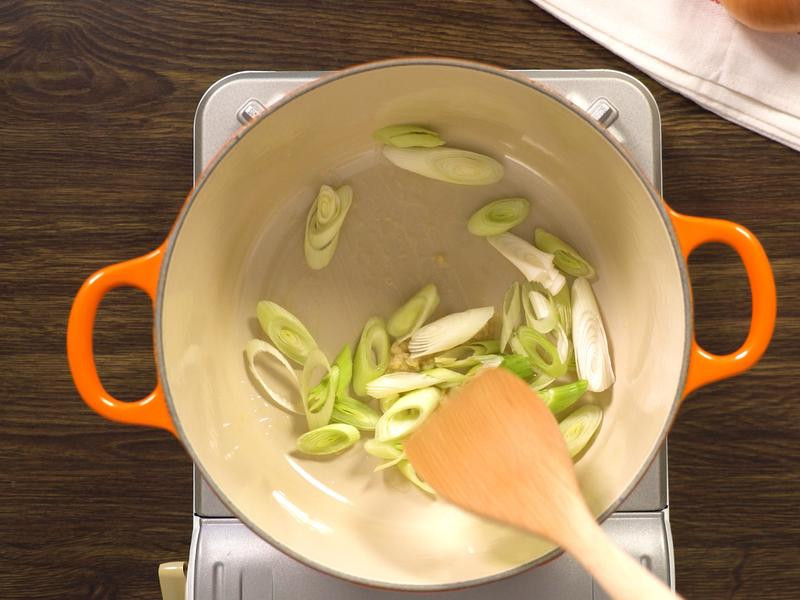 ʨ��ͷ�ĳԵ�����