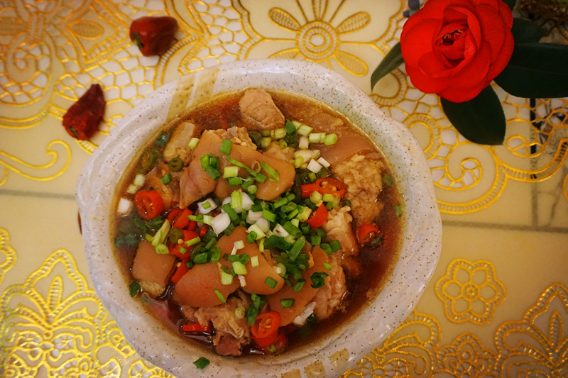 风味猪蹄的做法