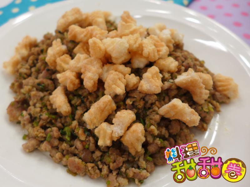 料理甜甜圈【露营去】卡哩打抛猪的做法