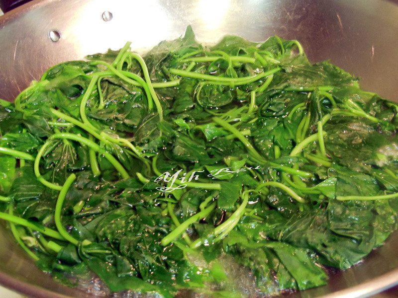 �㴻�ع�Ҷ������