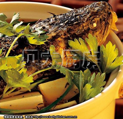 咖啡鱼头砂锅的做法