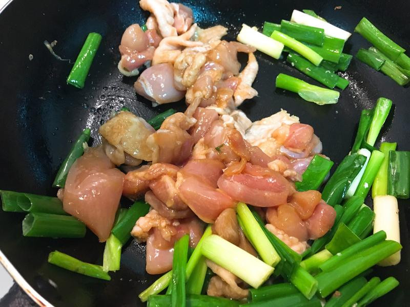 �б����������