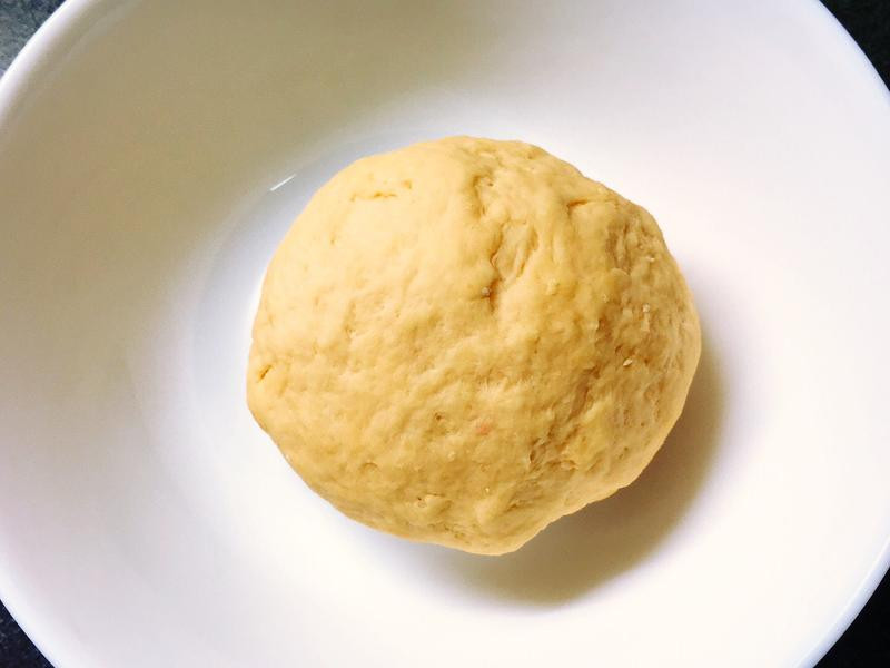 ��ɫ����ˮ�ȵ�����