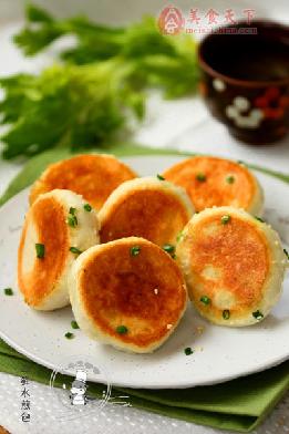 三鲜水煎包的做法