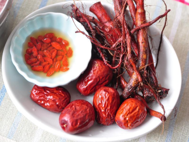 ���κ��������ŵ�����