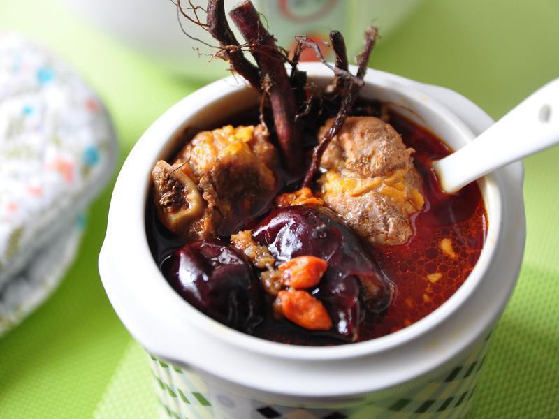 ���κ��������ŵ�����