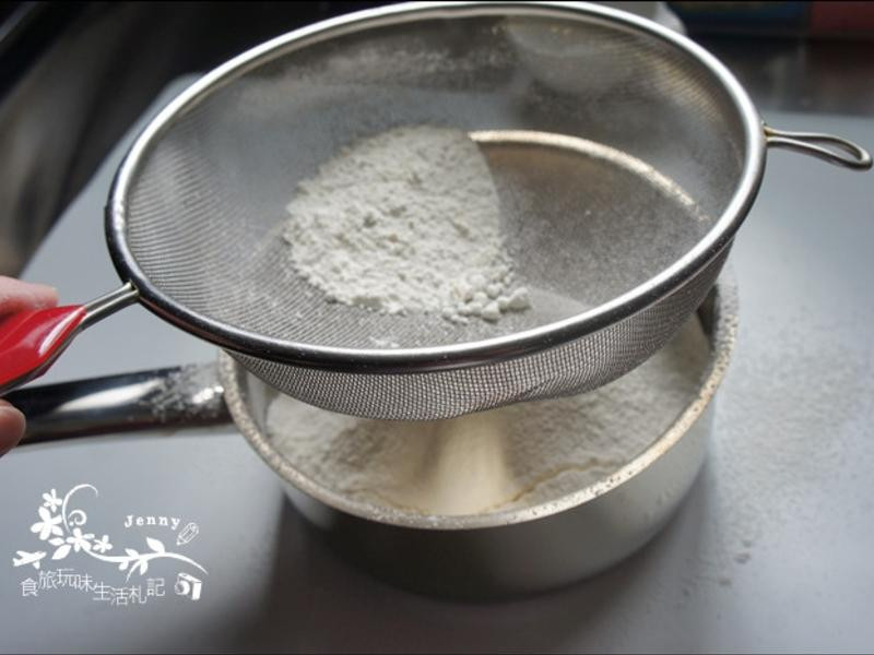 ��ɫ���������