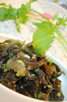 ���۰�ľ��������