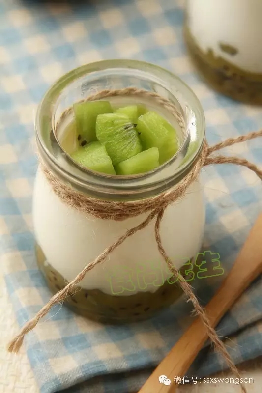 家庭自制奇异果酸奶的做法