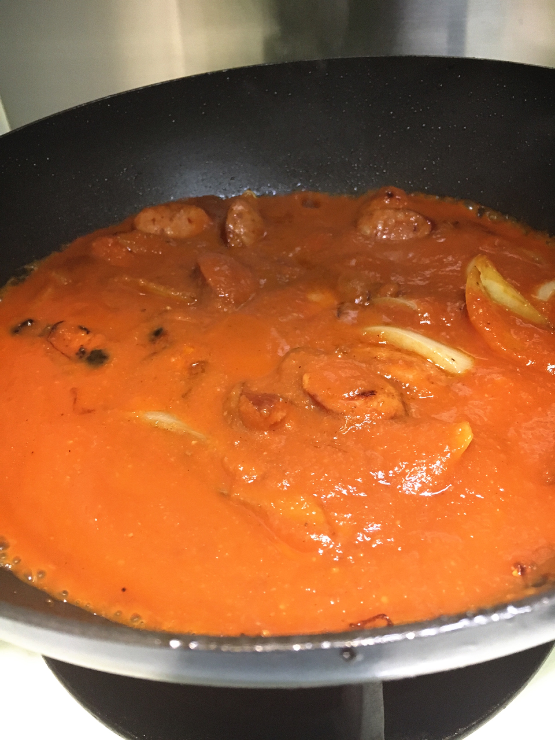 鮮番茄濃醬什菜螺絲粉的做法