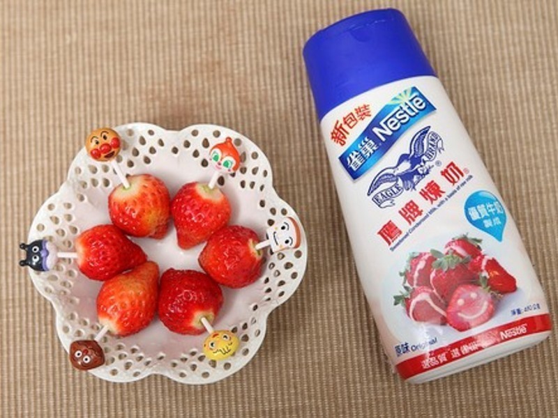 ����ݮ�Ͱ�ӥ�����̡�֮���๾����¶ǵĲ�ݮ���ĵ�����