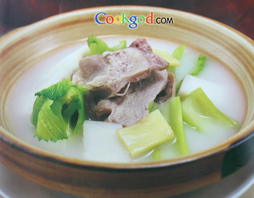 山药芥菜煲猪肚的做法