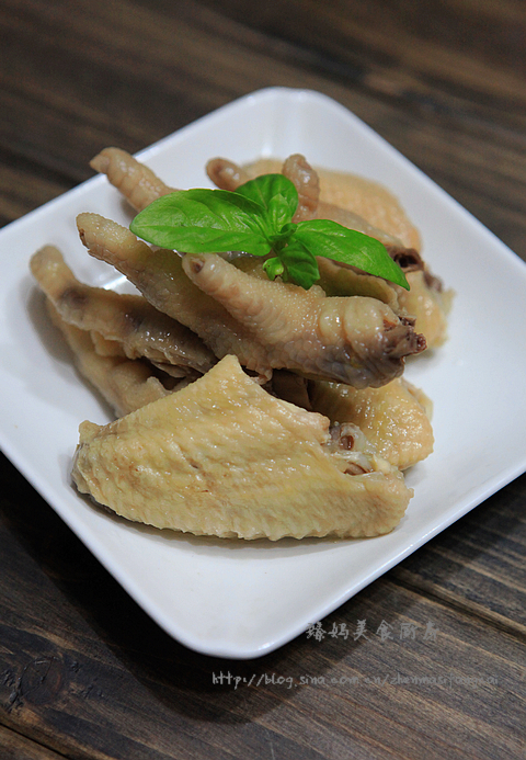 �����óԵĿ�θС�ˡ�����±���ἦצ������