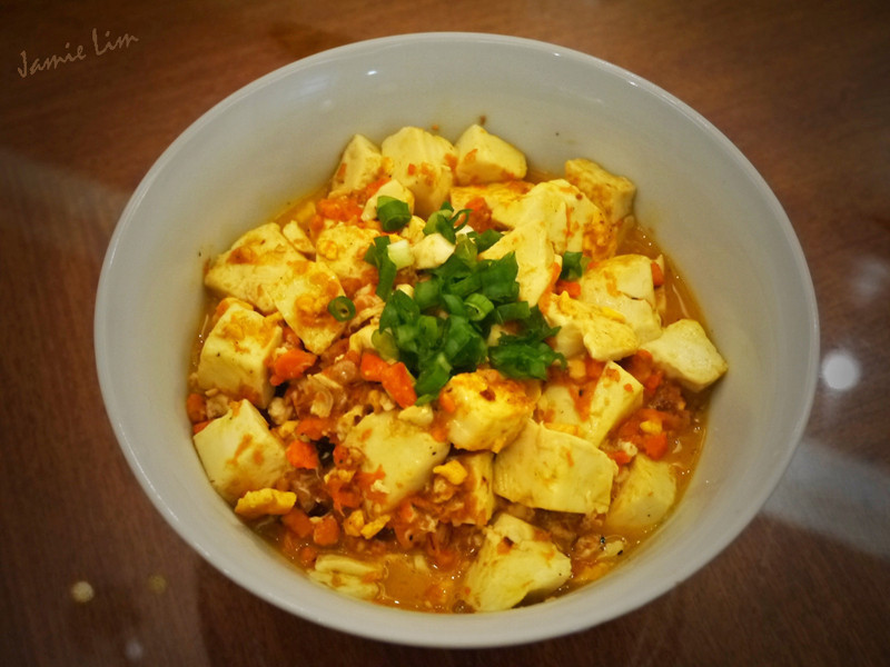 经典蟹黄豆腐煲的做法