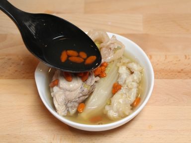 ��轻�����չ��������