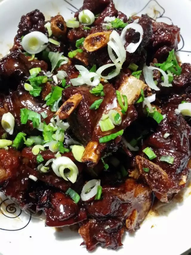 ���˰��������ŵ�����