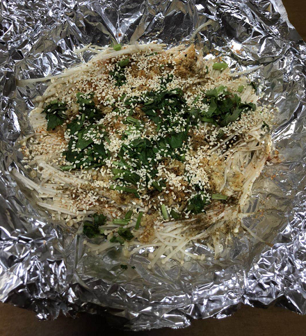 【舅妈厨房】锡纸焗金针菇的做法