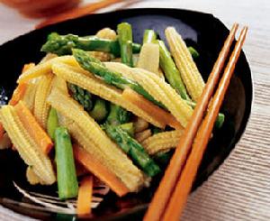 ��ɫ���׵�����