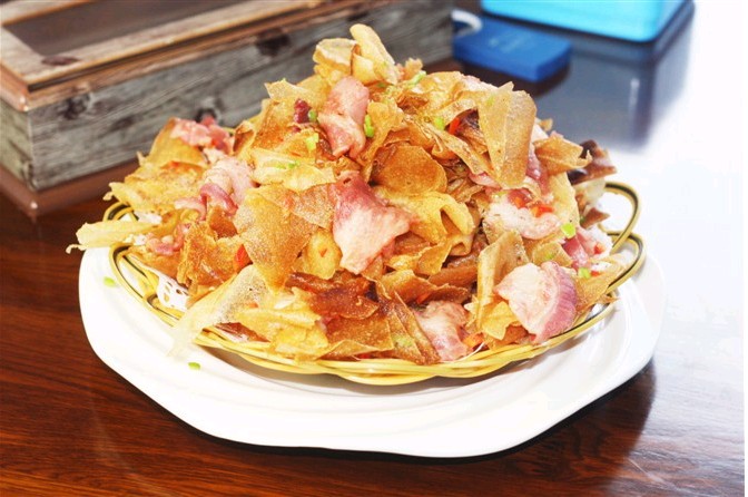 һƷ�����������