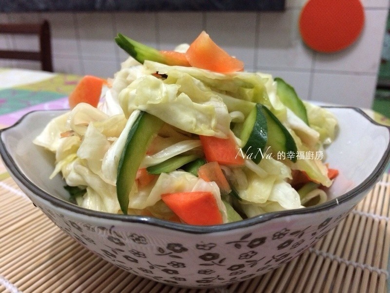 酸脆可口台式泡菜的做法
