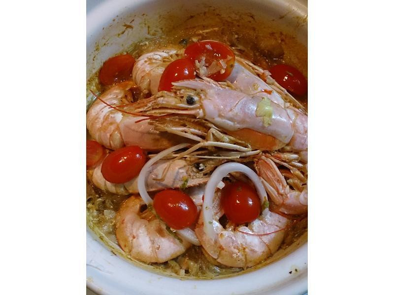 泰式酸辣海鲜粉丝煲的做法