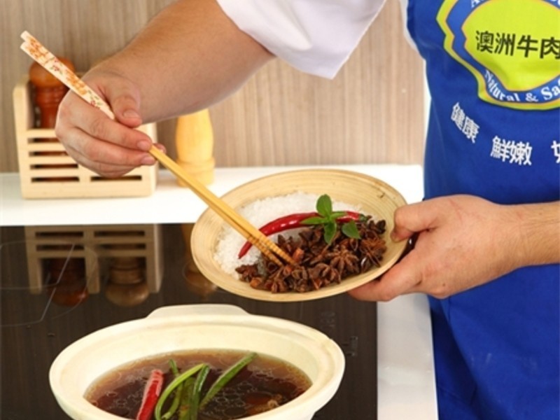 ��±ţ����������