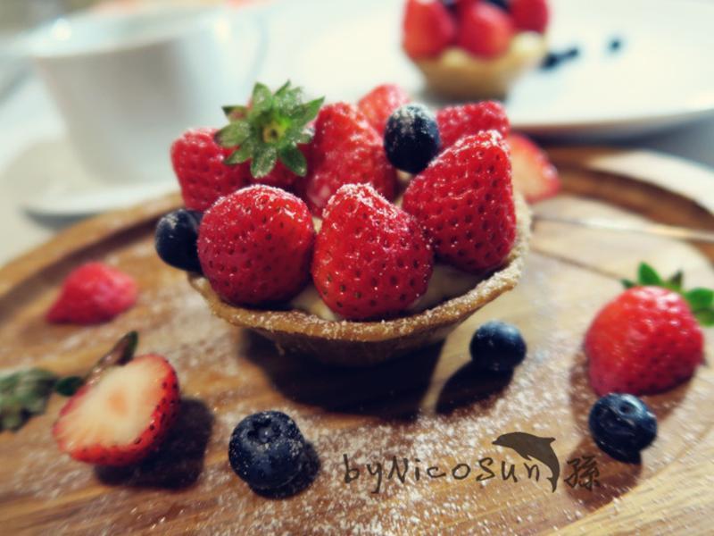 ��ʽ��ݮ�� ���򵥵�����